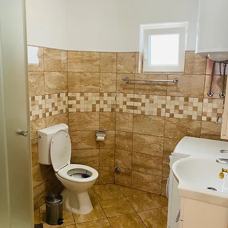 Apartment Pafi *