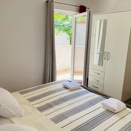 Pafi Дубровник